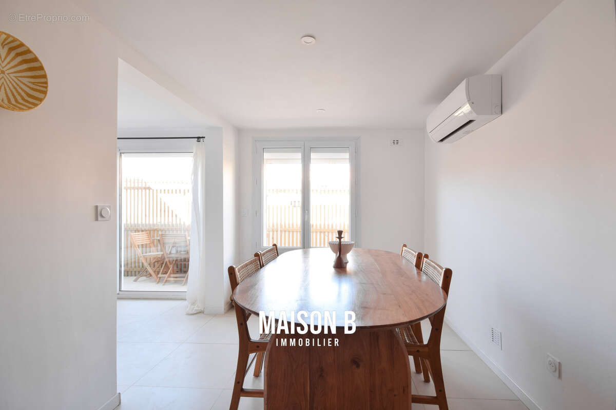 Appartement à MARSEILLE-8E