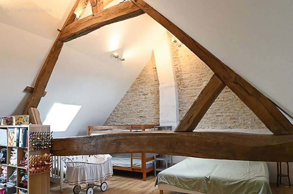 Maison à SENNECEY-LE-GRAND