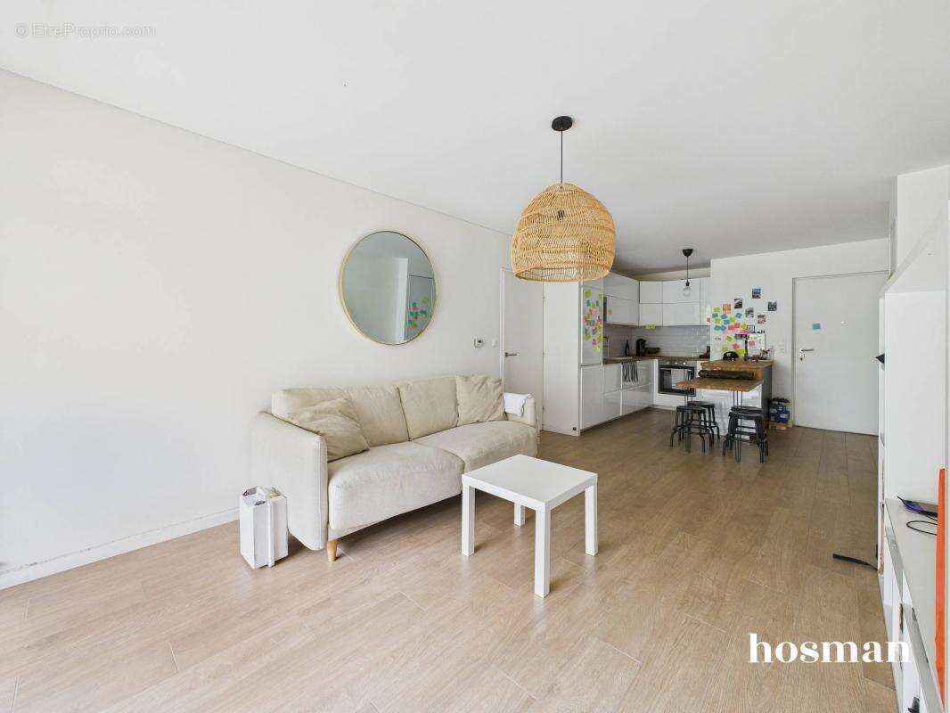 Appartement à L'ILE-SAINT-DENIS