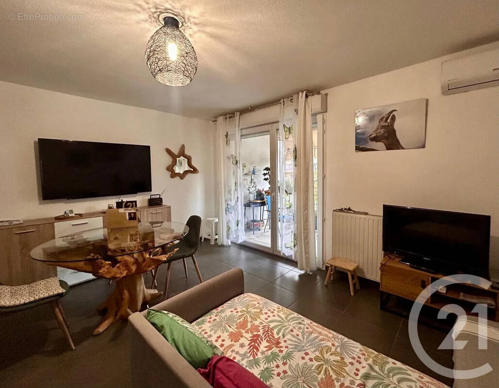 Appartement à LE CANNET