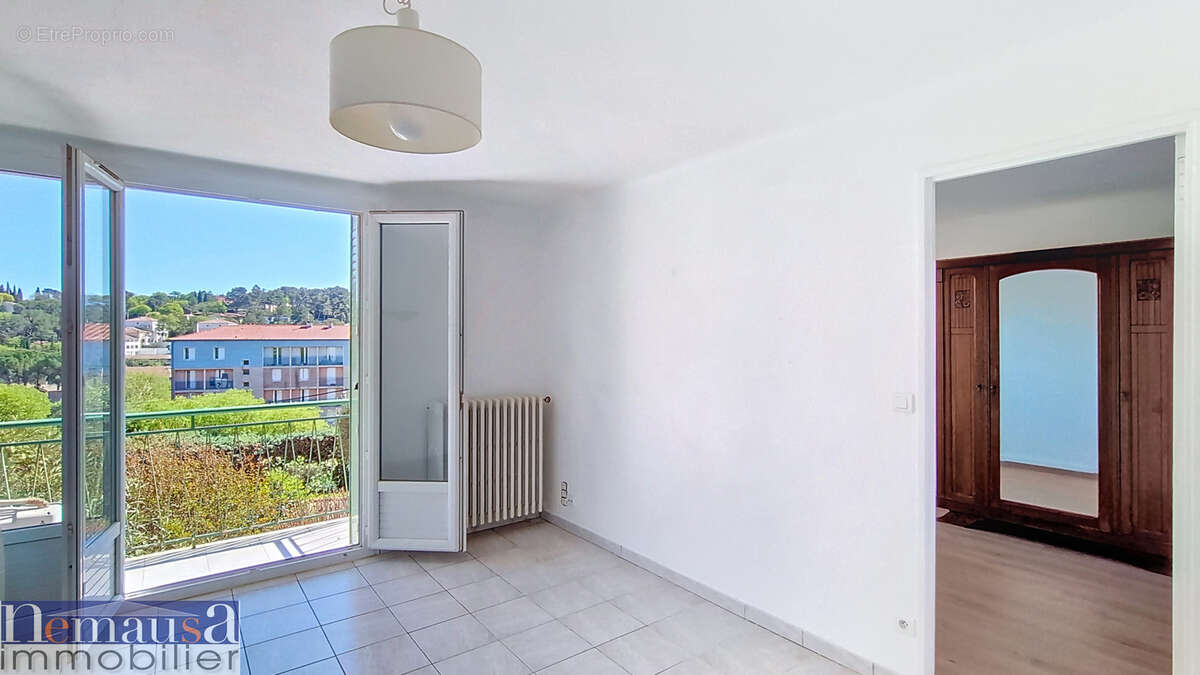 Appartement à NIMES