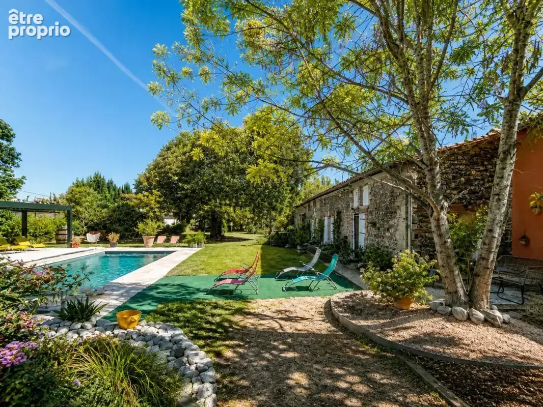 Une demeure d’exception, 340 m² de caractere, parc arbore - photo 13