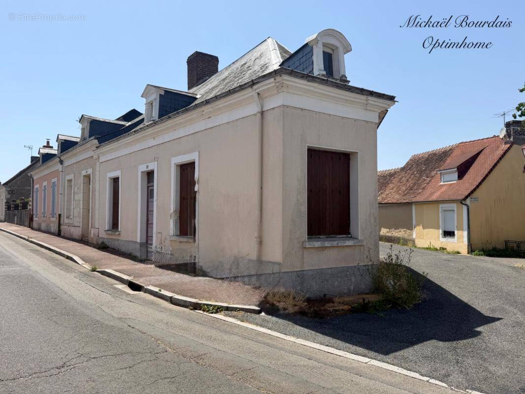 Maison à MANSIGNE