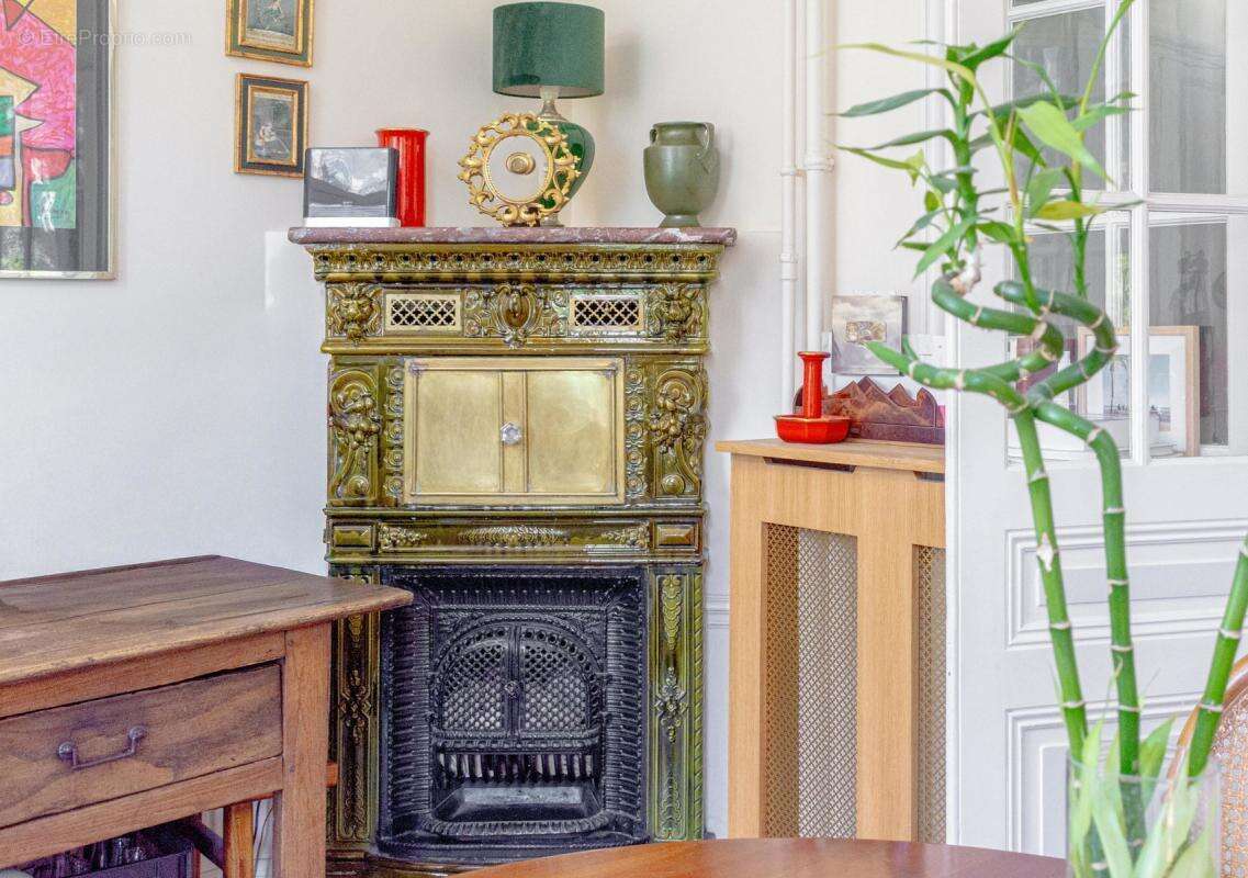 Appartement à PARIS-11E