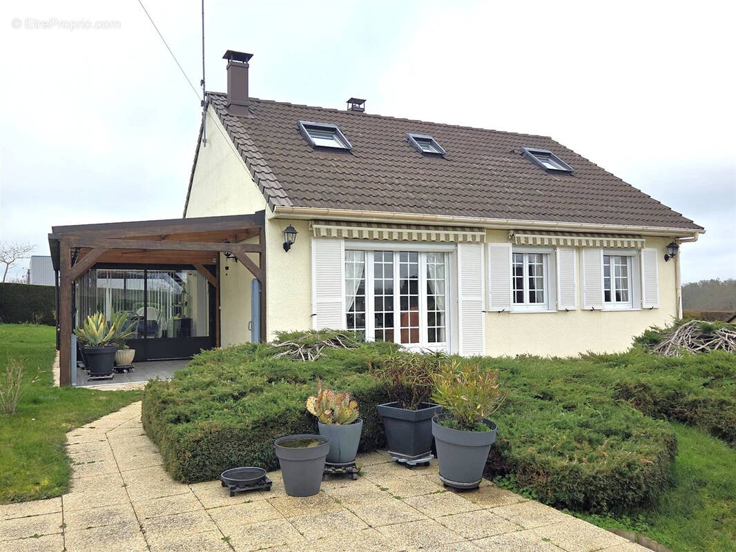 Maison à TILLIERES-SUR-AVRE