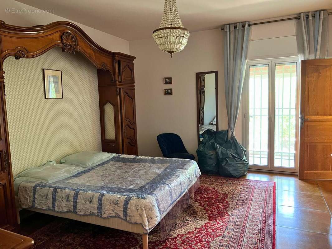 Maison à VILLENEUVE-DE-LA-RAHO