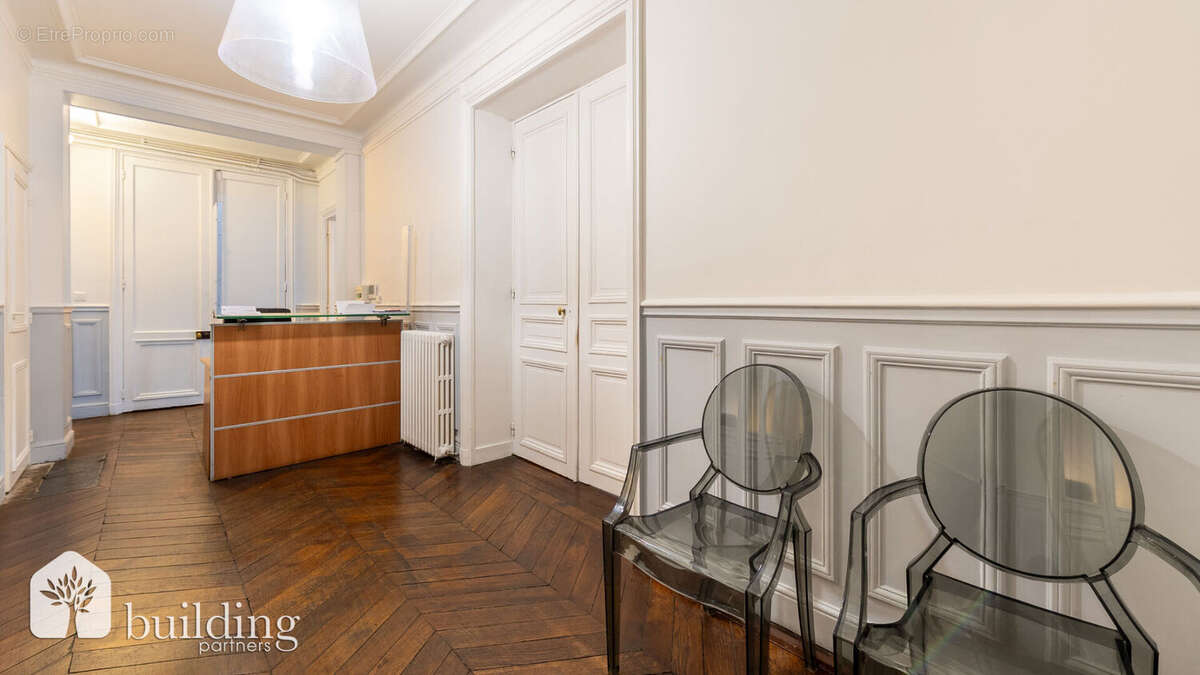 Square du Roule Paris 8ème - Appartement 6 pièces 130,66 m² - photo 17