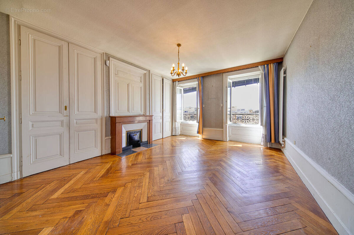 Appartement à LYON-3E