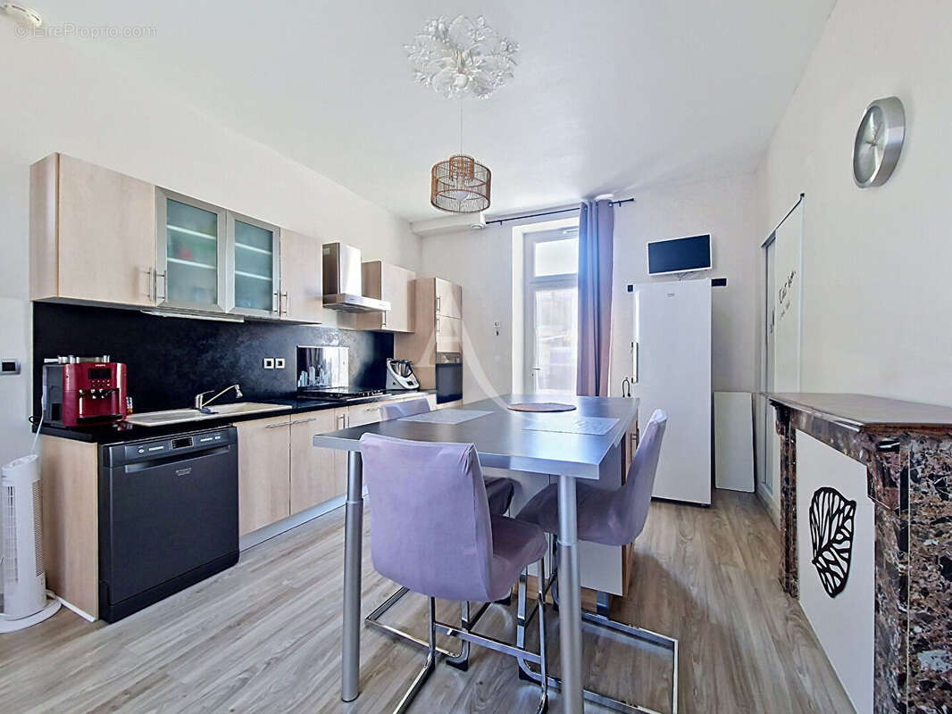 Maison Concourson sur Layon 5 pièce(s) 155 m2 - photo 2