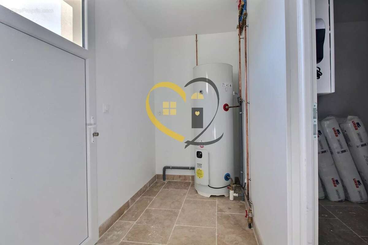 Maison à LA CHAPELLE-SAINT-URSIN