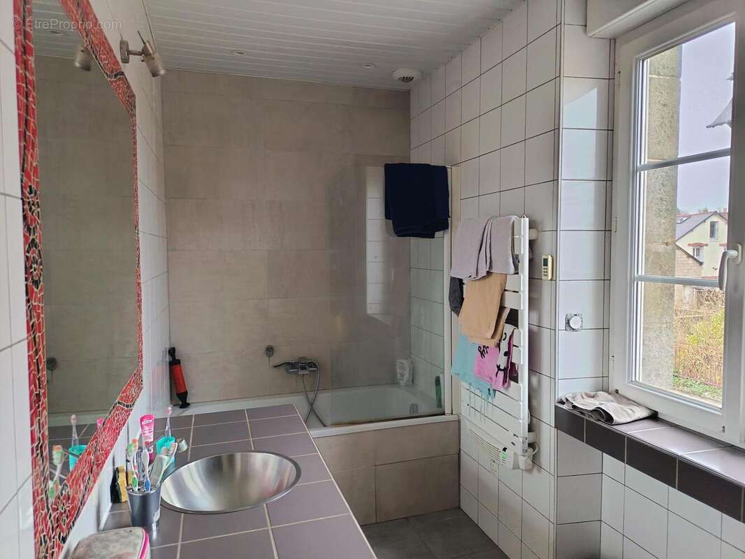 Photo 4 - Maison à MONTREUIL-SUR-ILLE