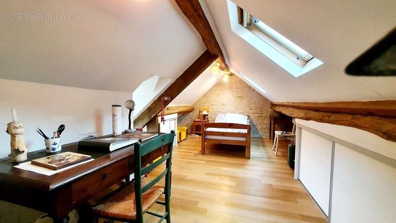 Maison à CREPY-EN-VALOIS