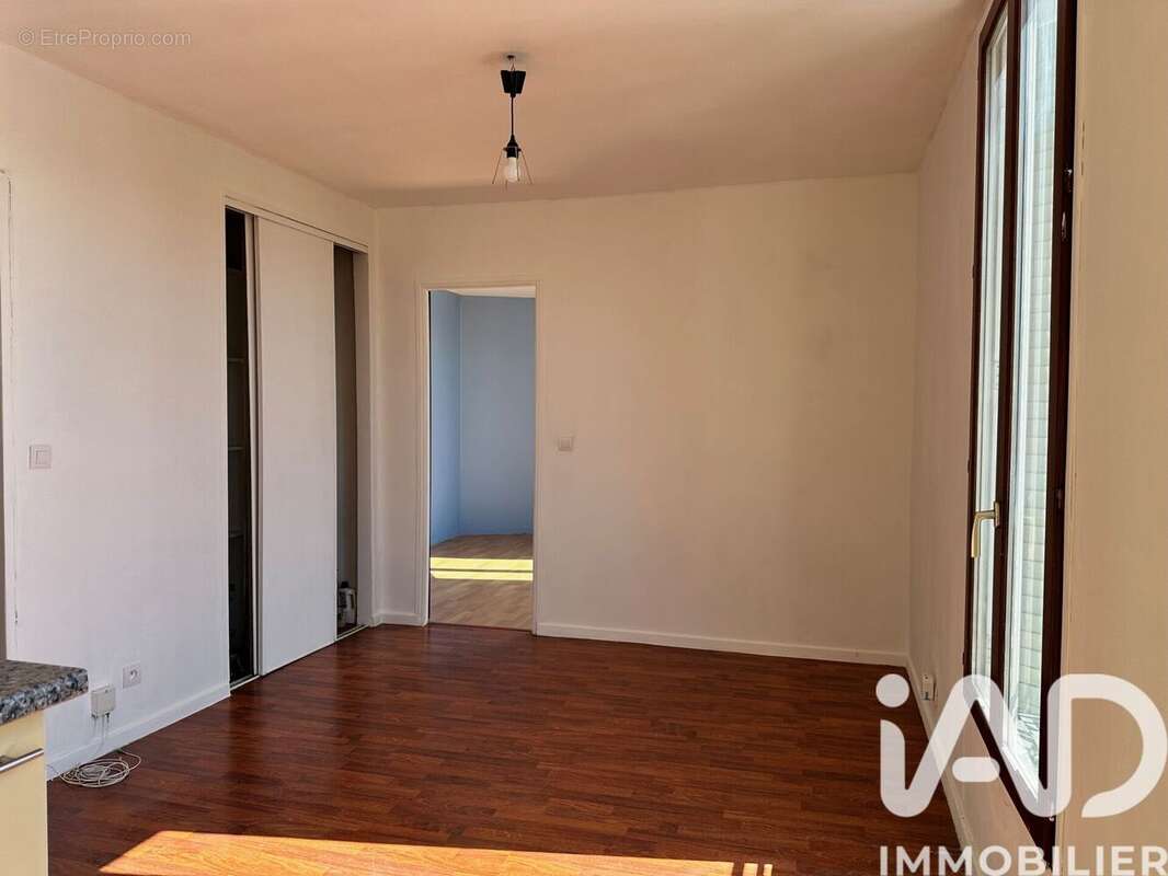 Photo 3 - Appartement à NEUILLY-PLAISANCE