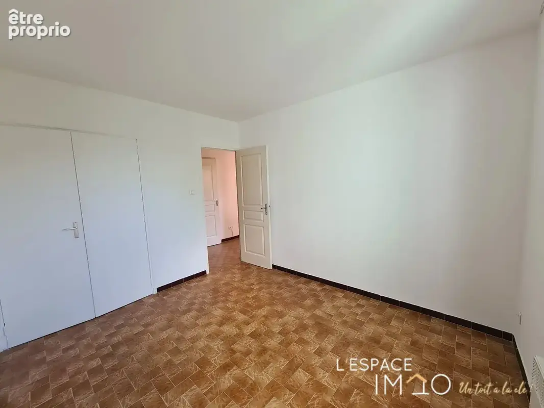 EXCLUSIVITÉ maison de plain pied dans lotissement calme. - photo 4