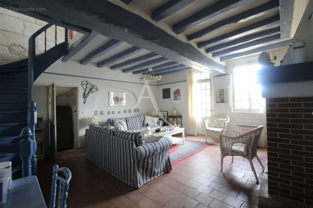 Maison à MONTRICHARD
