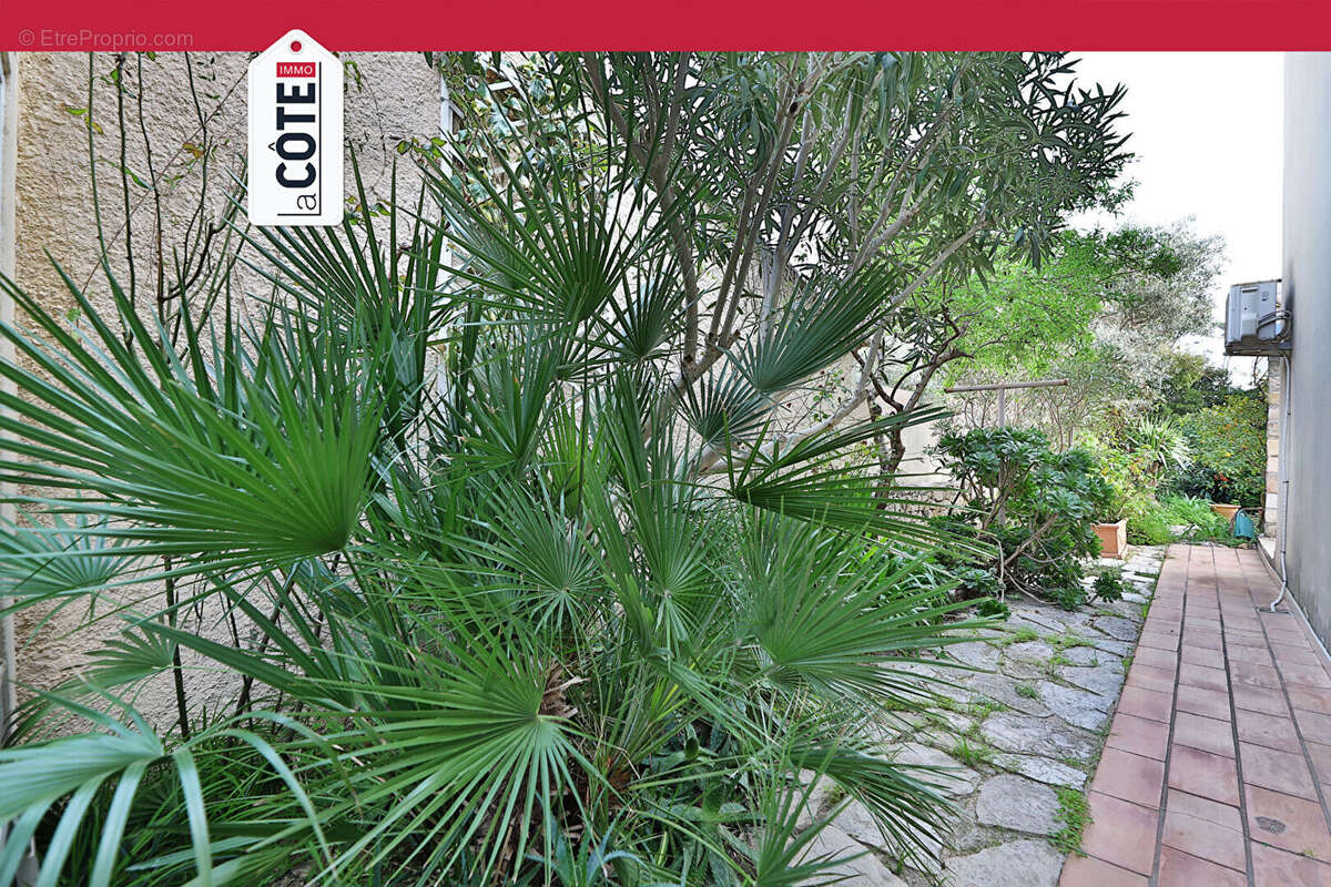 Maison à SAUSSET-LES-PINS