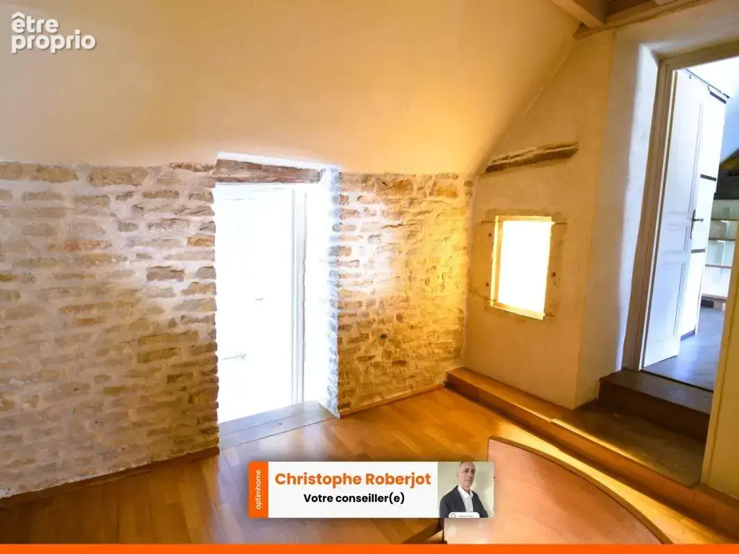 Maison Familiale ATYPIQUE en pierres située entre Chalon sur Saône et Beaune dans un havre de paix de 1700m2 et plus - photo 15