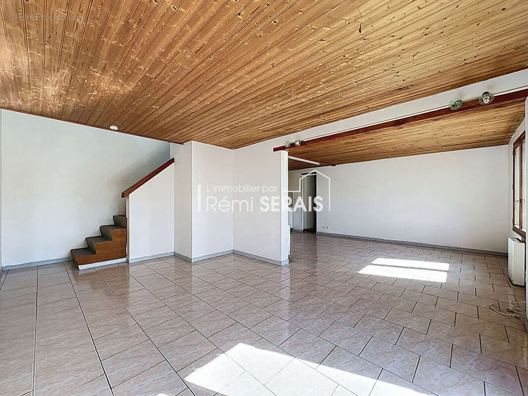 Maison à MONTILLY-SUR-NOIREAU