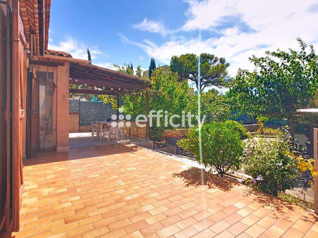 Maison à SAINT-RAPHAEL