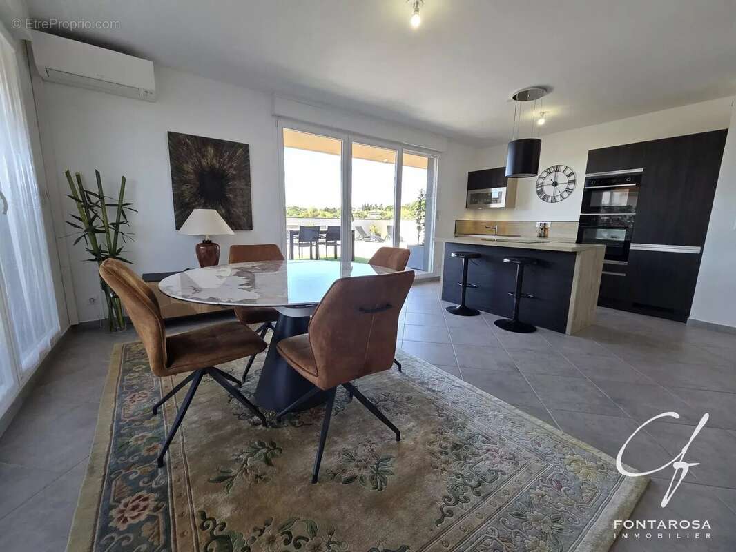 Appartement à FREJUS