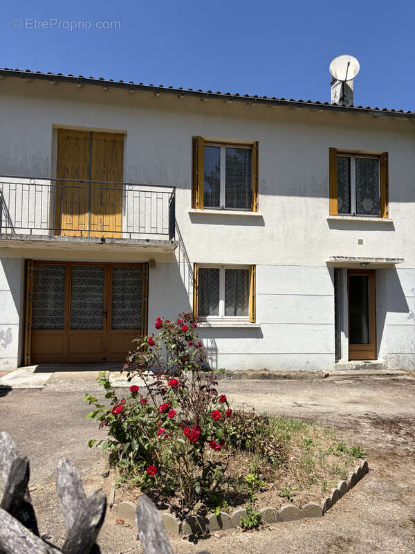 Maison à FEYTIAT
