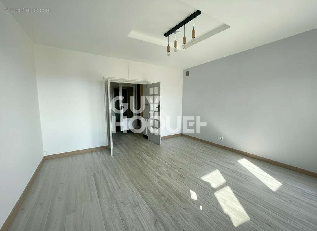 Appartement à LYON-4E
