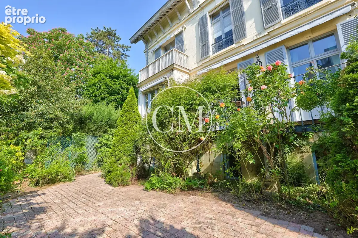 Versailles rive droite duplex de charme - photo 17