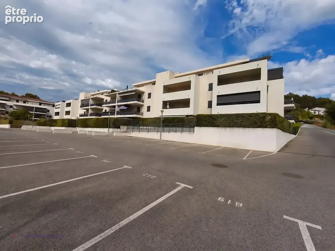 Appartement T2 récent avec Garage à Vidauban - Réf V2028 - photo 11