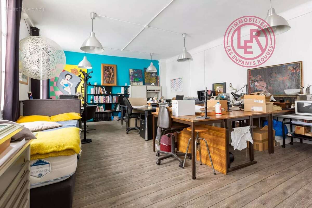 Commerce à PARIS-10E