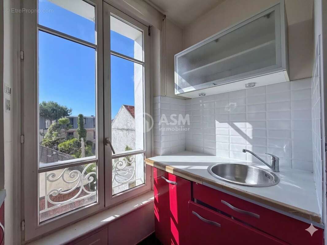 Appartement à BOIS-COLOMBES
