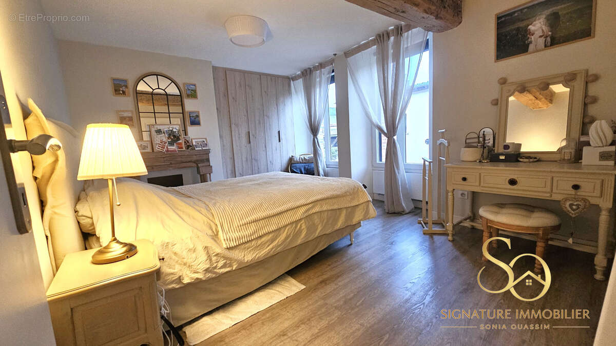 Maison à usage d'habitation et Annexes à 5 min d'EPERNAY (DIZY 51530) - photo 11