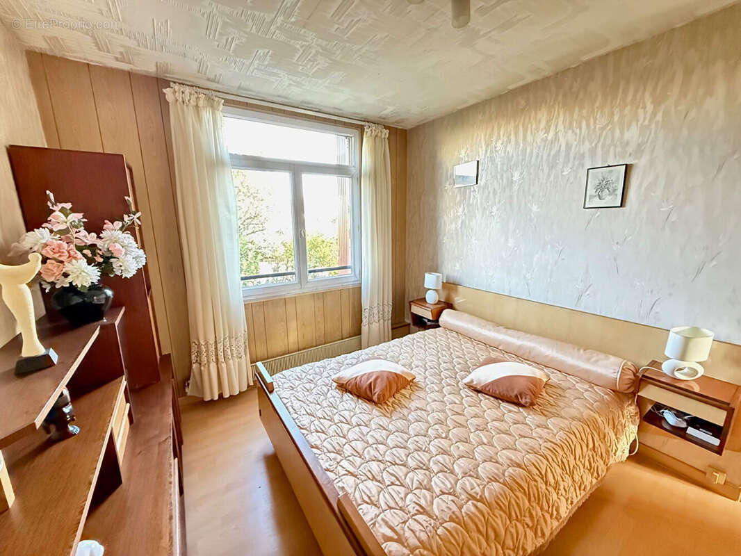 Appartement à CHATILLON