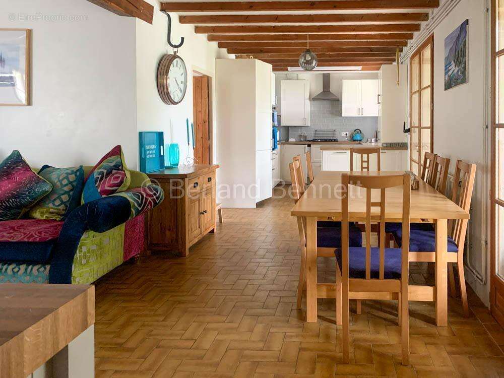 Maison à SAUZE-VAUSSAIS