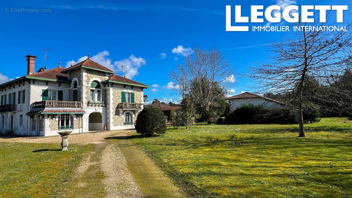 Maison à BENESSE-MAREMNE
