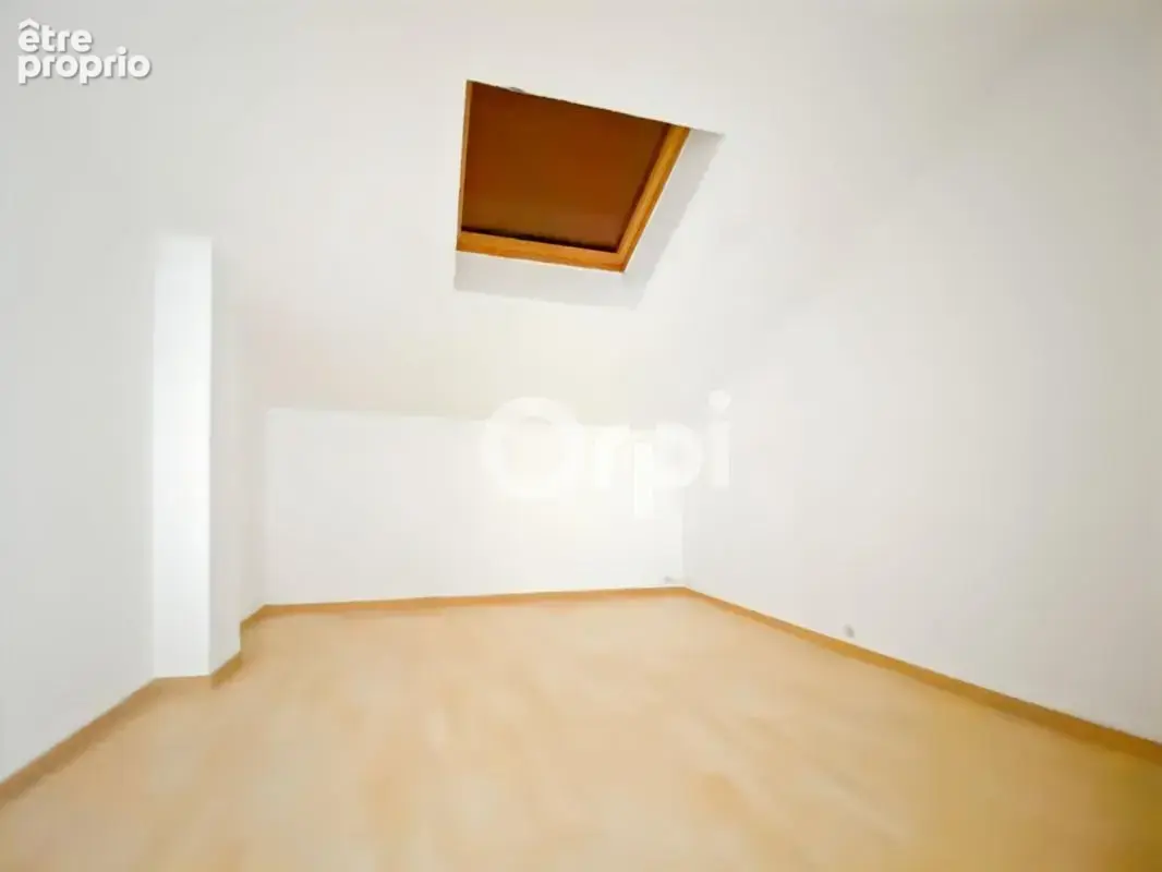 Maison de village de 144 m2 avec terrasse et cave - photo 14