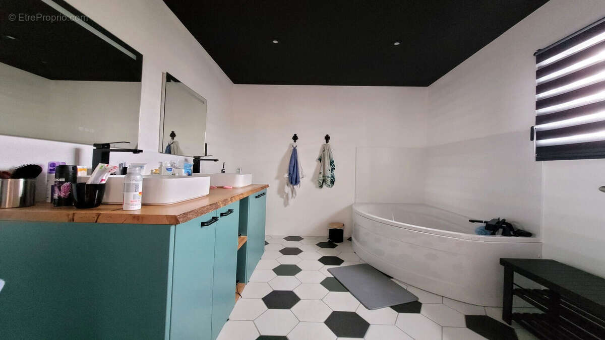 Maison à CHATEAUGIRON