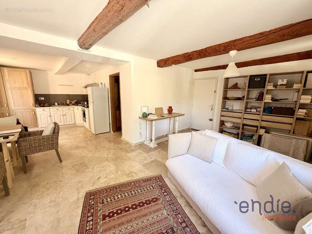 Appartement à DRAGUIGNAN