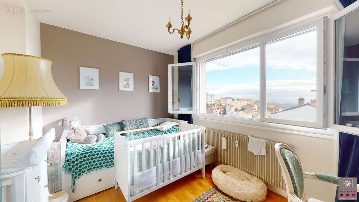 Appartement à LYON-4E