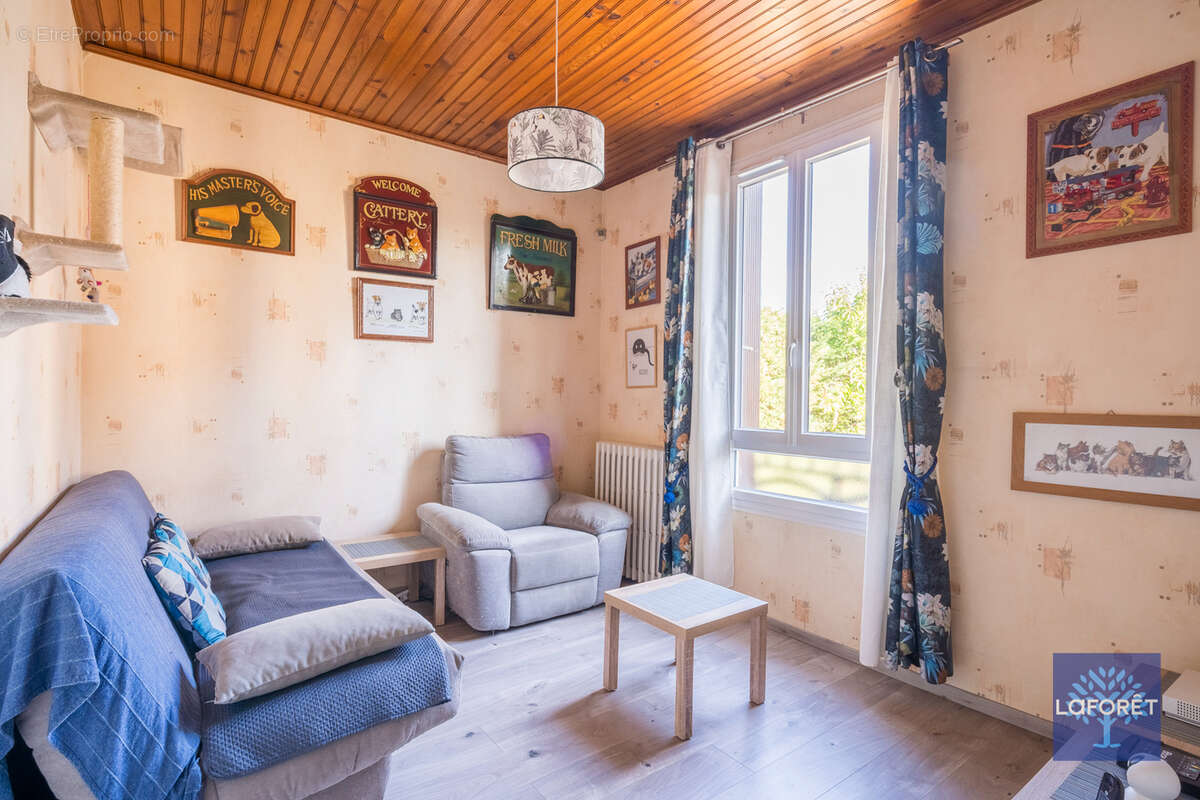 Maison à LES PAVILLONS-SOUS-BOIS