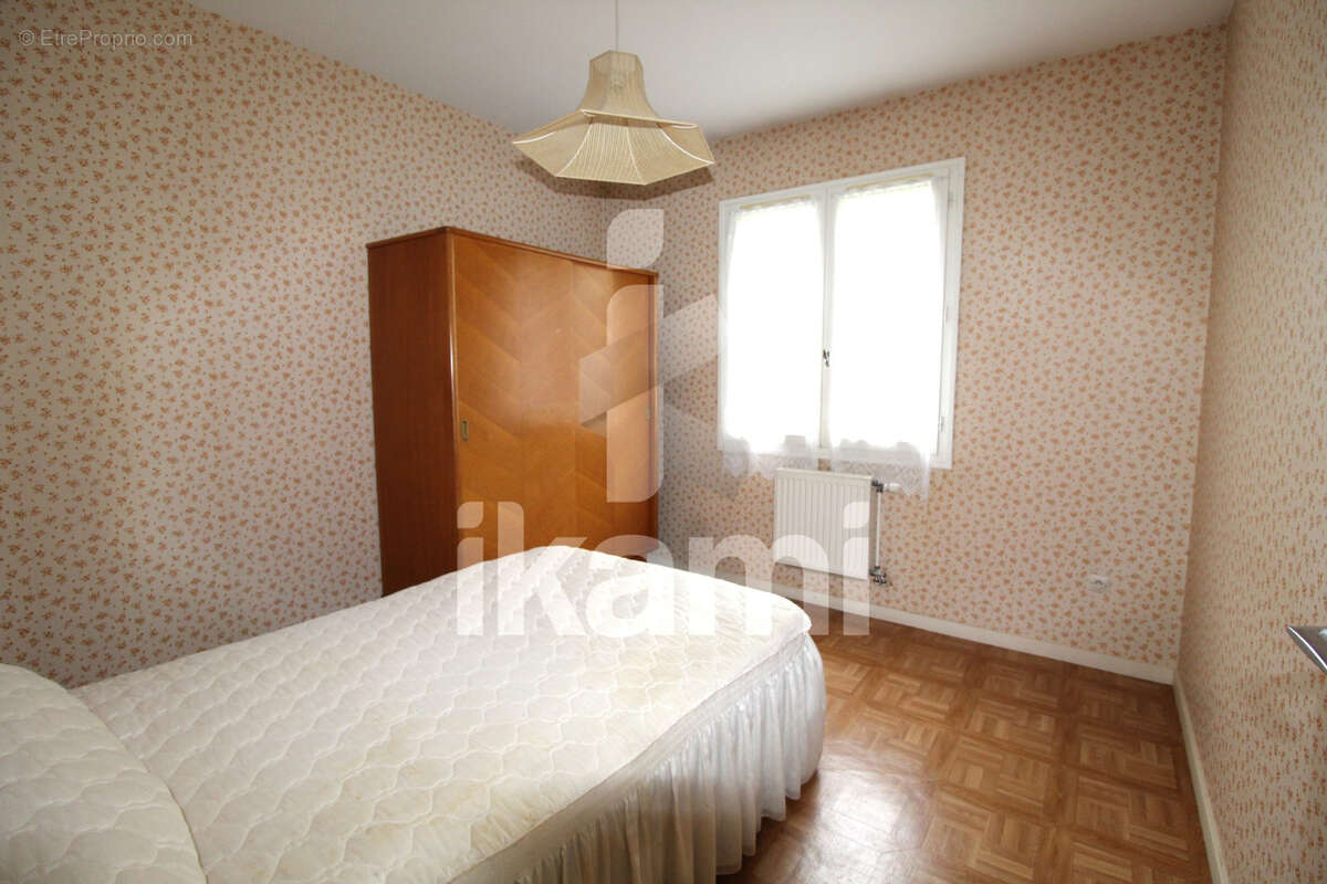 Maison à BOURG-LES-VALENCE