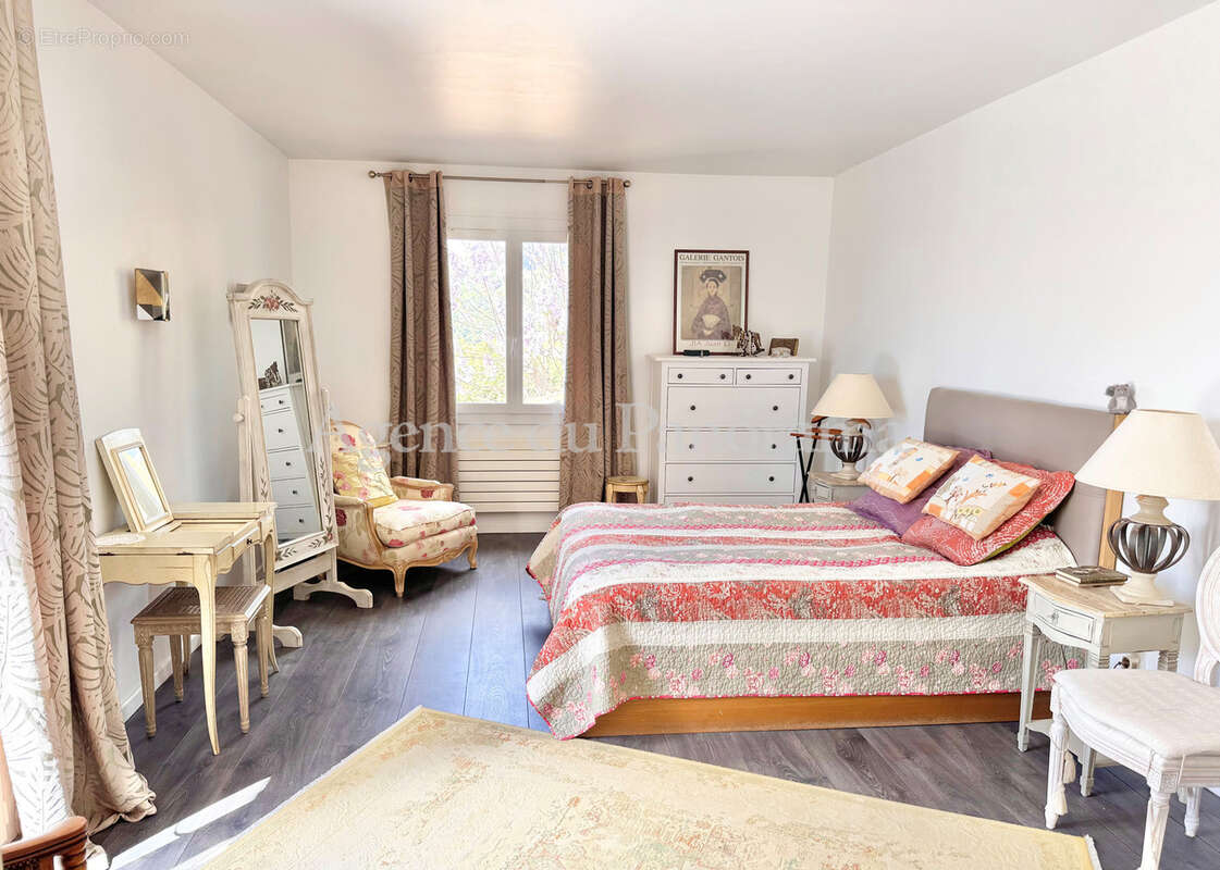 Magnifique propriete lovee dans un ecrin de verdure - photo 15