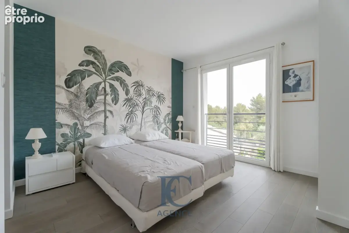 Maison de 232 m2 au calme - photo 8