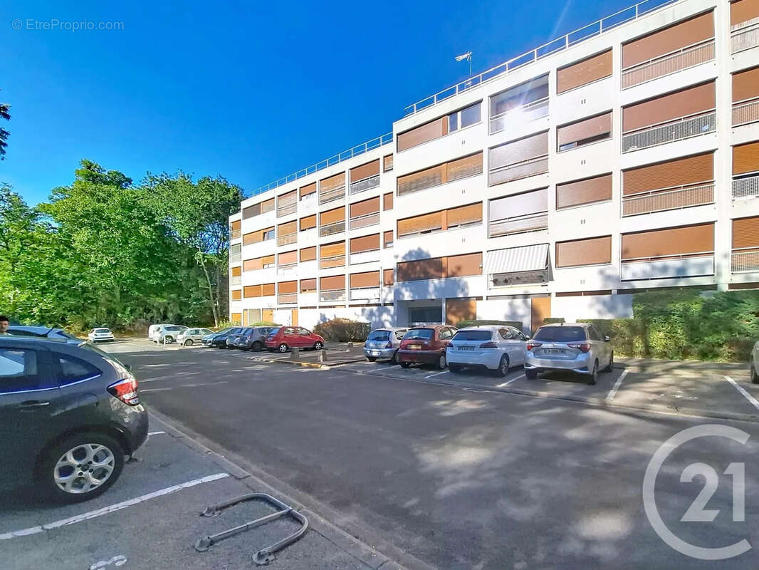 Appartement 43 m² à Vaux-Le-Penil  - photo 6