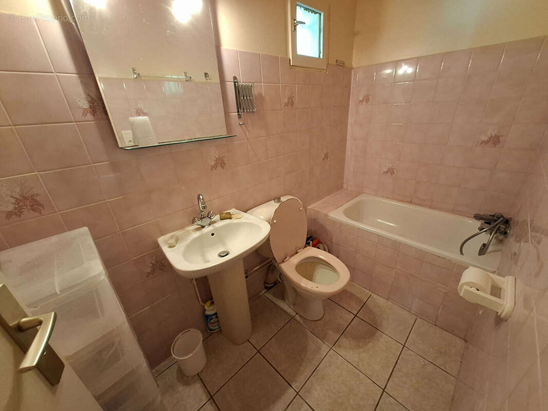 Maison à PONT-DU-NAVOY