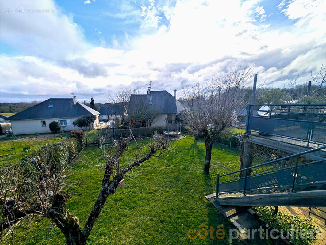Maison à LUC-LA-PRIMAUBE