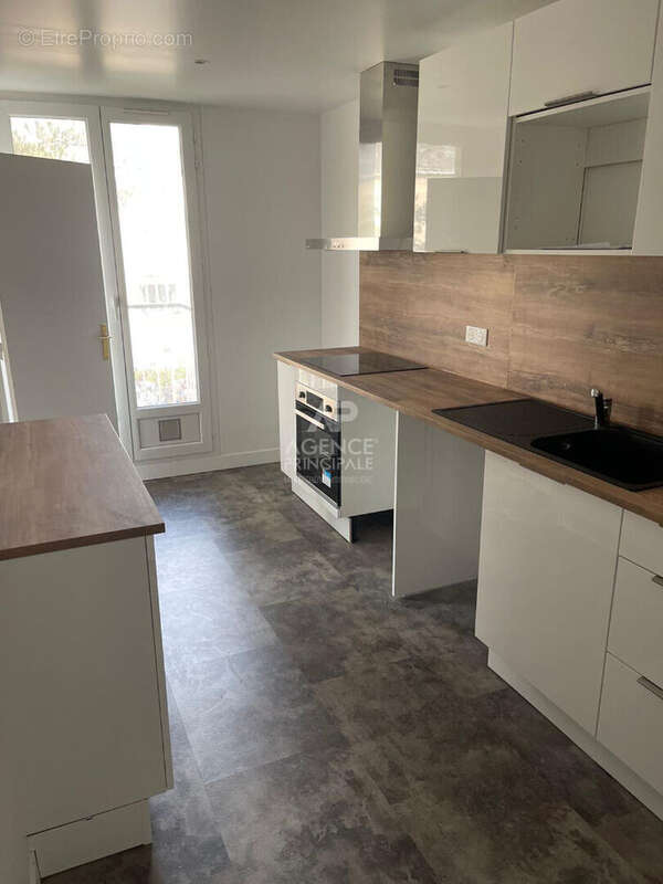 Appartement à MAISONS-LAFFITTE