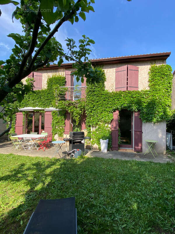 Maison à GENAS