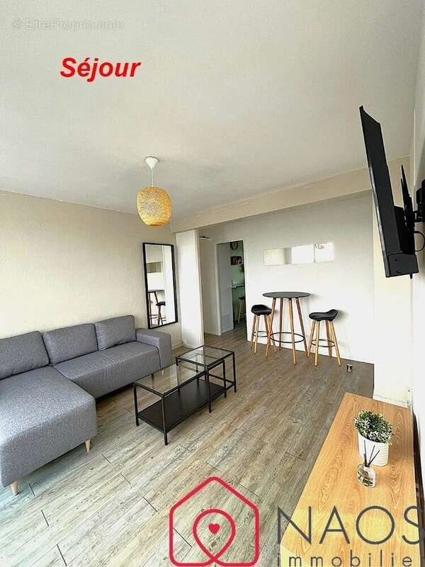 Appartement à MONT-SAINT-AIGNAN