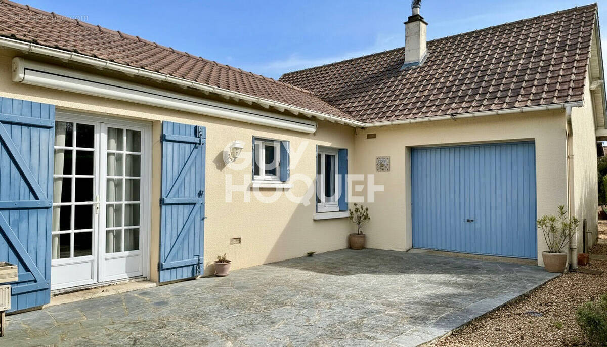 Maison à EZY-SUR-EURE