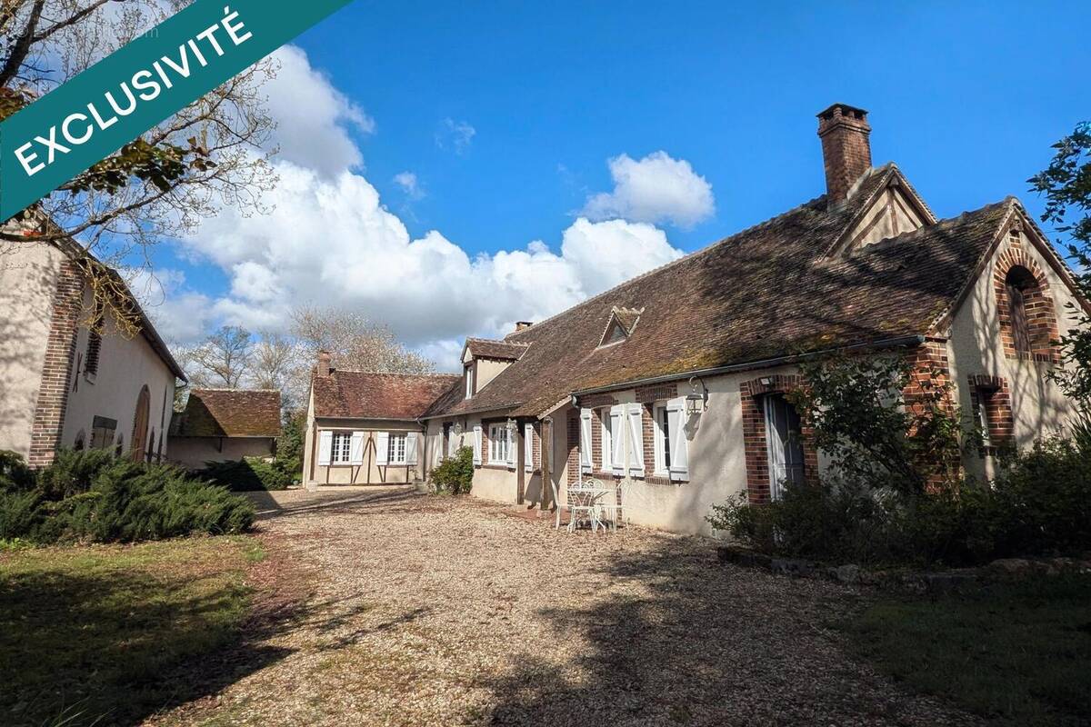 Photo 1 - Maison à CHAMBEUGLE